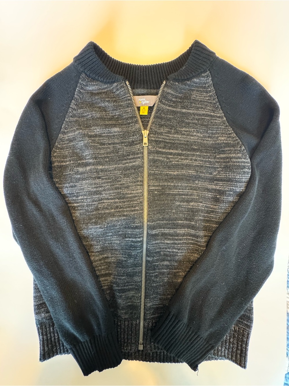 Rumi & Ryder Black and Gray Zip-Up Sweater Jacket